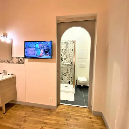 Apartment Rue Sarret Xxl