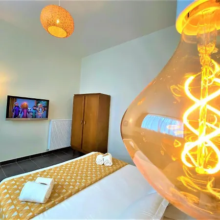 Rue Sarret Xxl Апартаменти