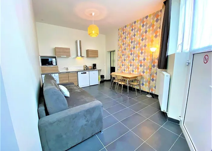 Rue Sarret Xxl Apartman *